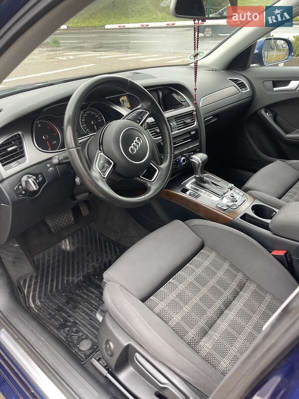 Универсал Audi A4 2014 в Львове