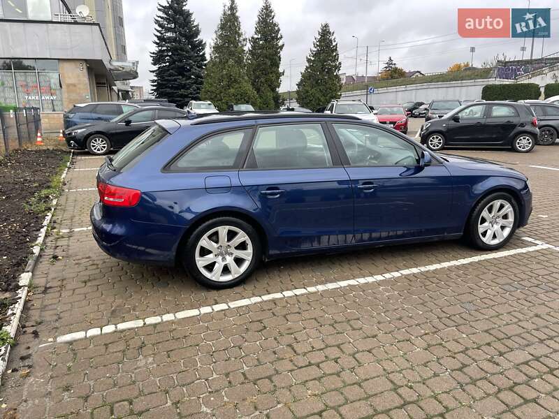 Универсал Audi A4 2014 в Львове