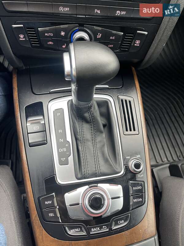 Универсал Audi A4 2014 в Львове