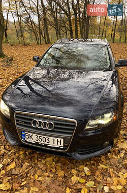 Універсал Audi A4 2010 в 