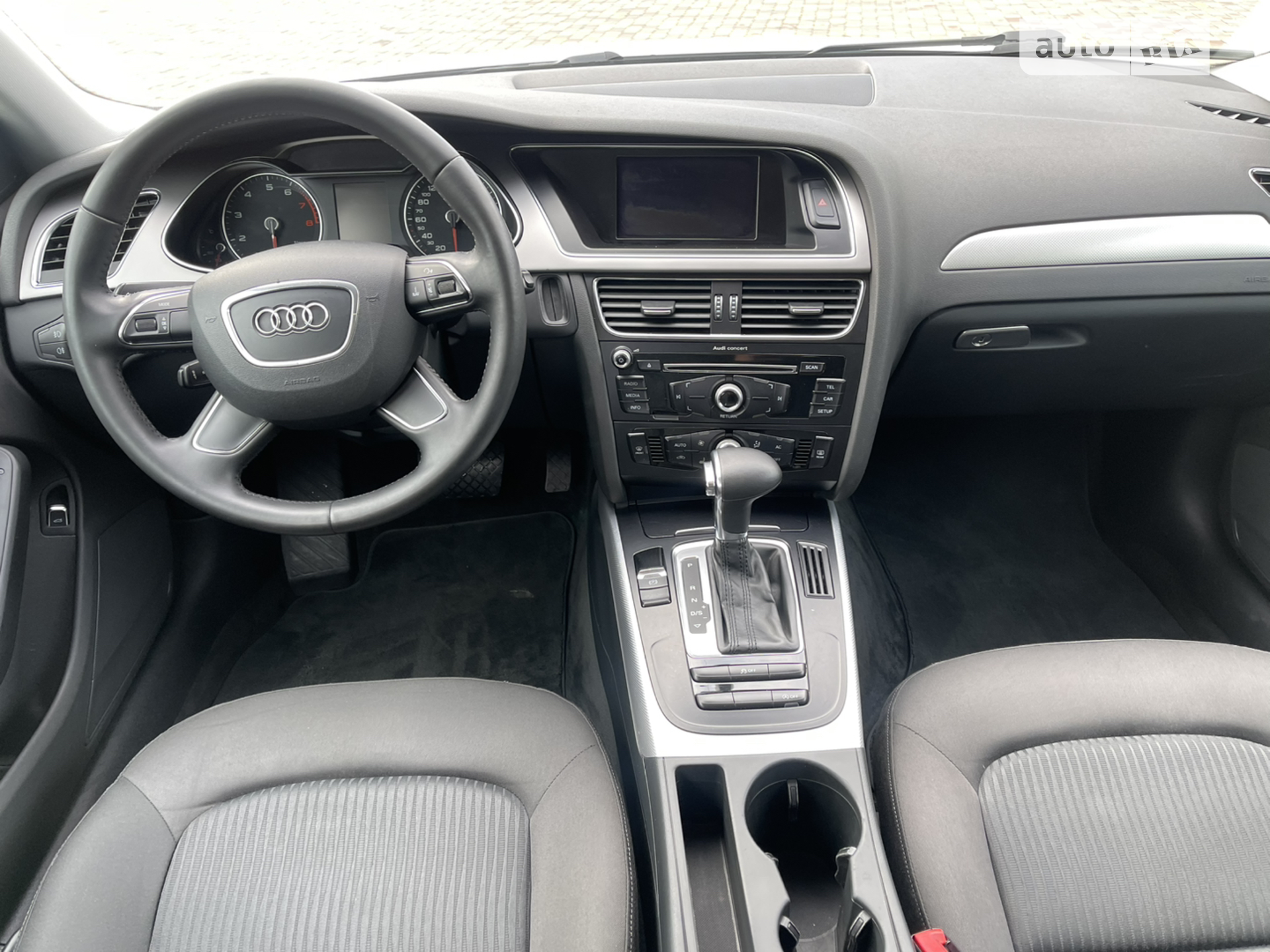 2012 Audi A4 - мініатюра 33