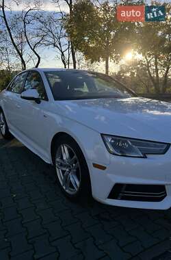 Седан Audi A4 2016 в 
