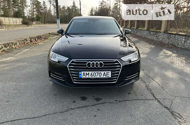 Седан Audi A4 2015 в Києві