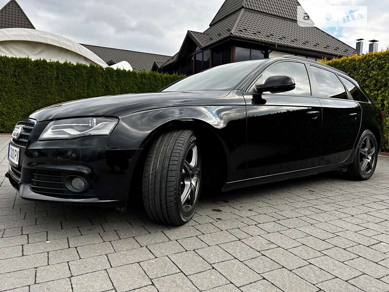 Универсал Audi A4 2010 в Стрые