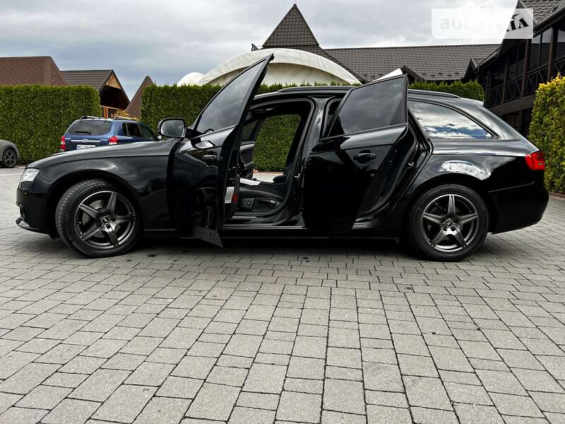 Универсал Audi A4 2010 в Стрые