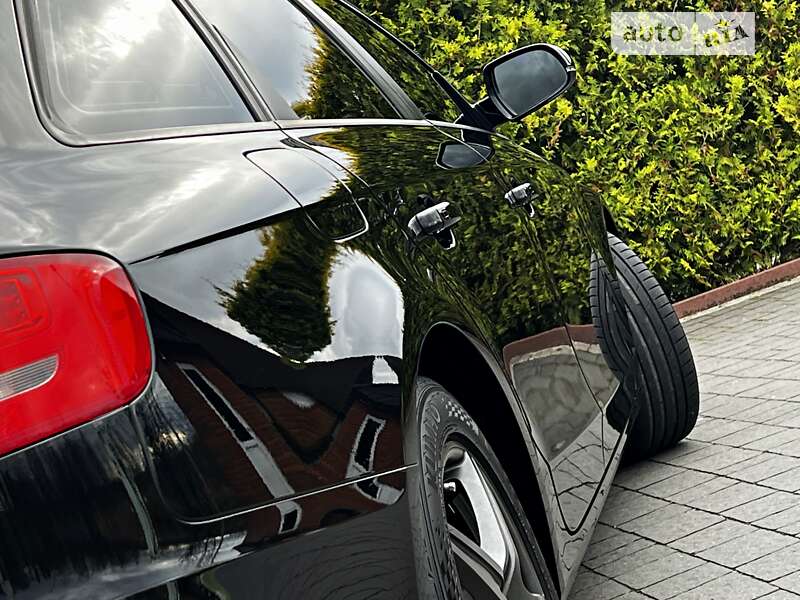 Универсал Audi A4 2010 в Стрые