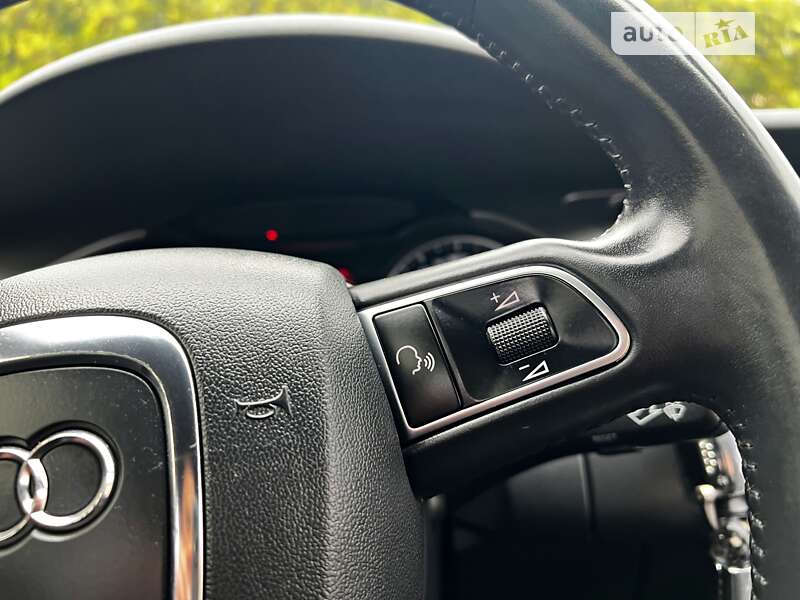 Универсал Audi A4 2010 в Стрые