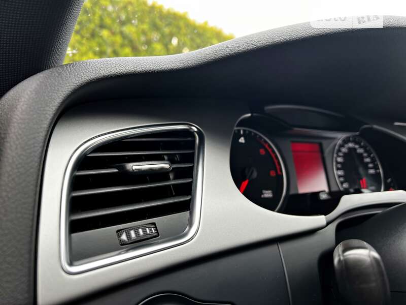 Универсал Audi A4 2010 в Стрые