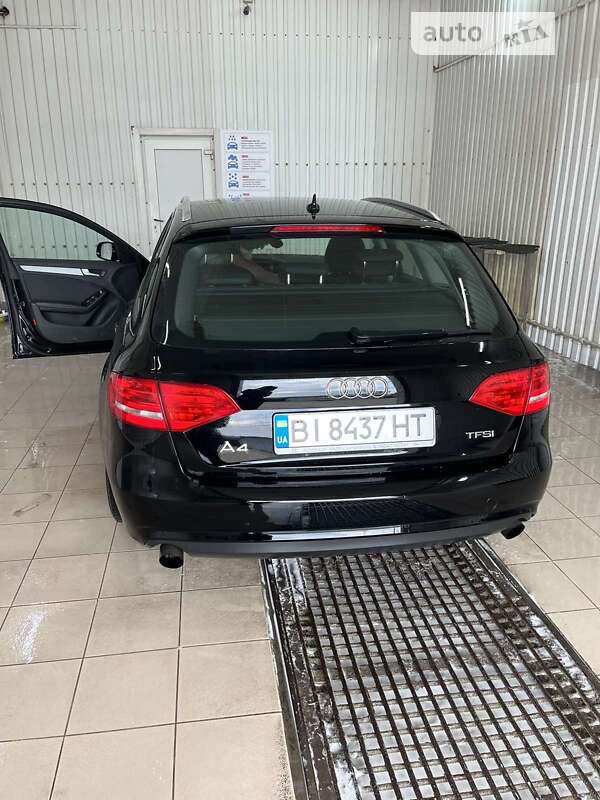 Универсал Audi A4 2012 в Полтаве