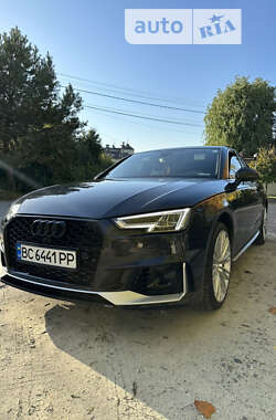 Седан Audi A4 2016 в 