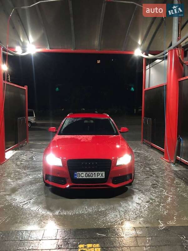 Универсал Audi A4 2010 в Львове