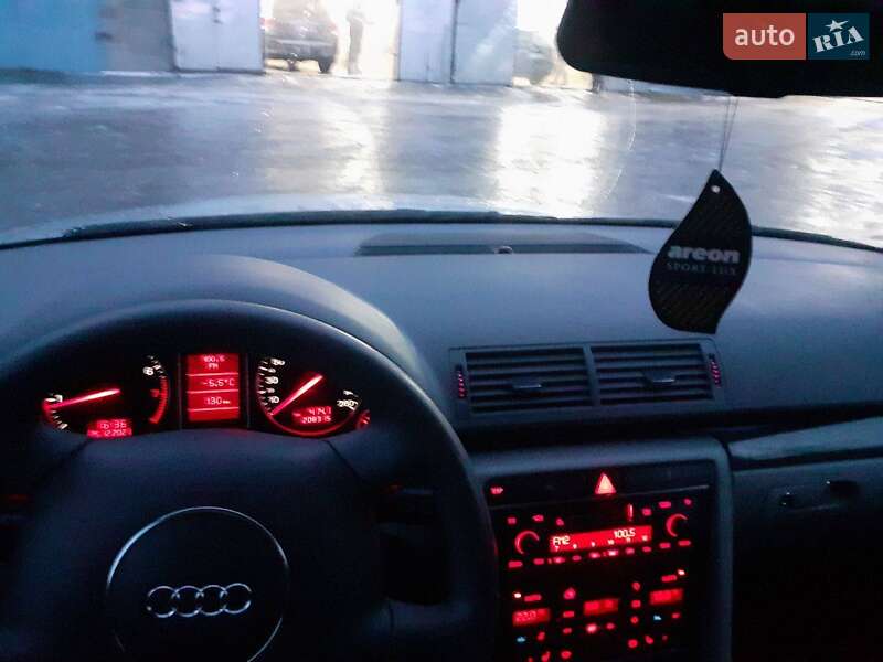 Универсал Audi A4 2002 в Ровно