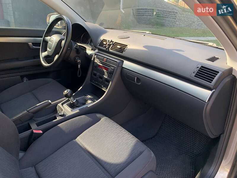 Универсал Audi A4 2005 в Литине