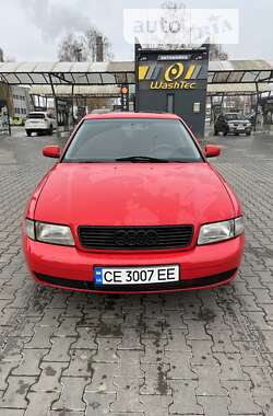 Седан Audi A4 1996 в Чернівцях