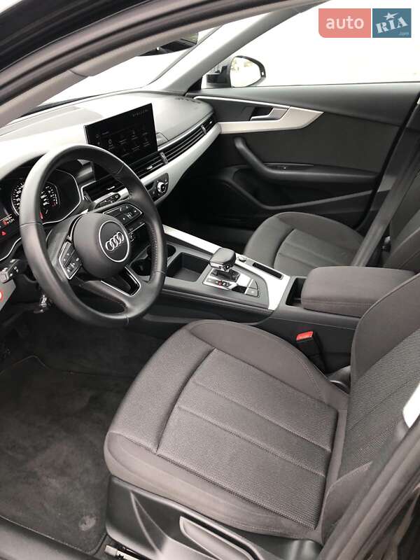 Audi A4 2020