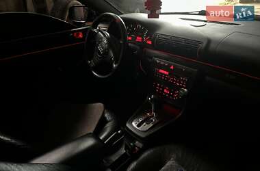 Универсал Audi A4 2000 в 