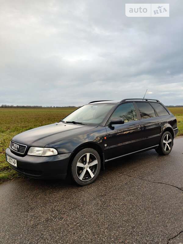 Универсал Audi A4 1996 в Белой Церкви
