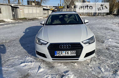 Універсал Audi A4 2017 в 