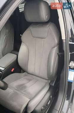 Универсал Audi A4 2018 в 