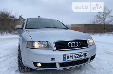 Седан Audi A4 2004 в 