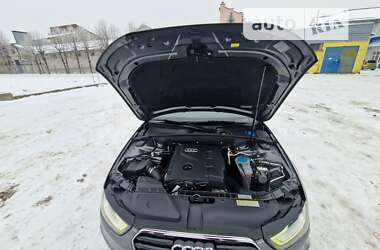 Седан Audi A4 2014 в Ивано-Франковске