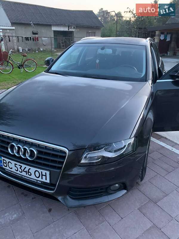 Audi A4 2011
