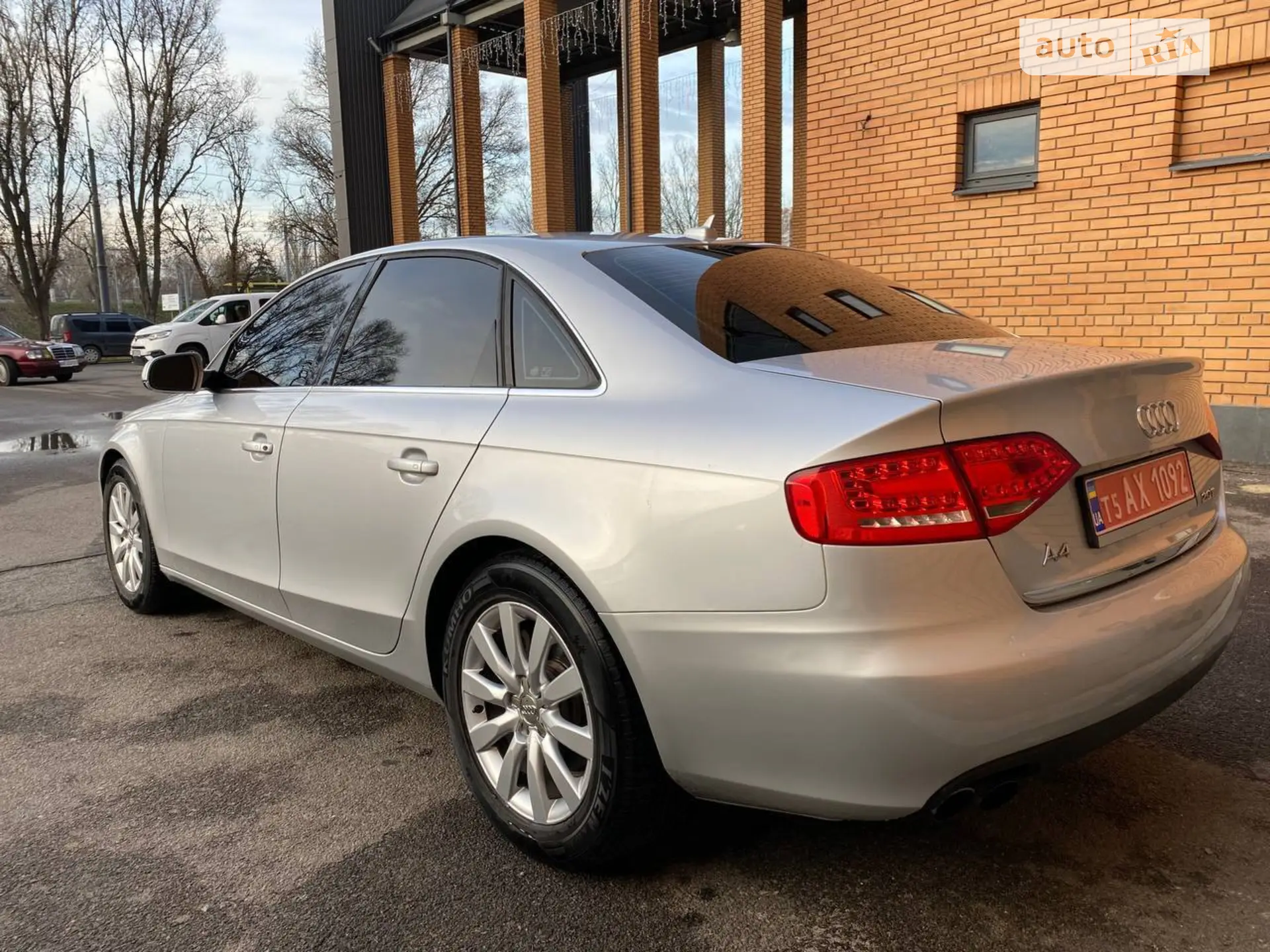 2011 Audi A4 - мініатюра 4