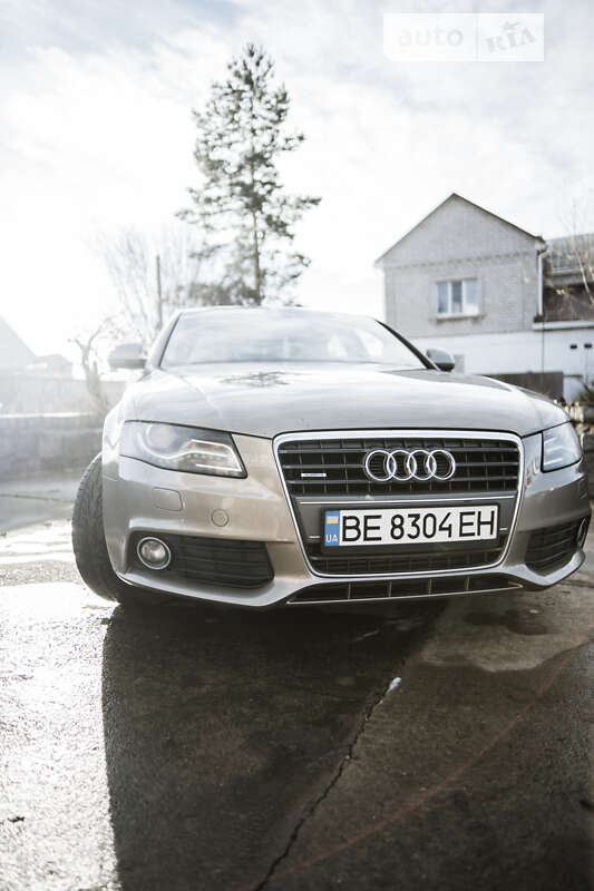 Седан Audi A4 2008 в Южноукраїнську