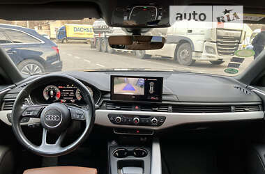 Универсал Audi A4 2020 в Киеве