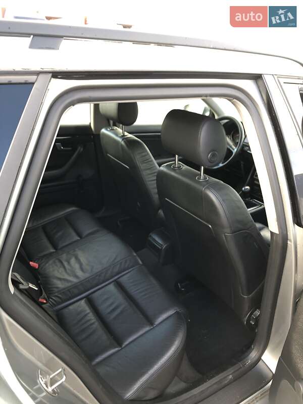 Универсал Audi A4 2002 в Сарнах