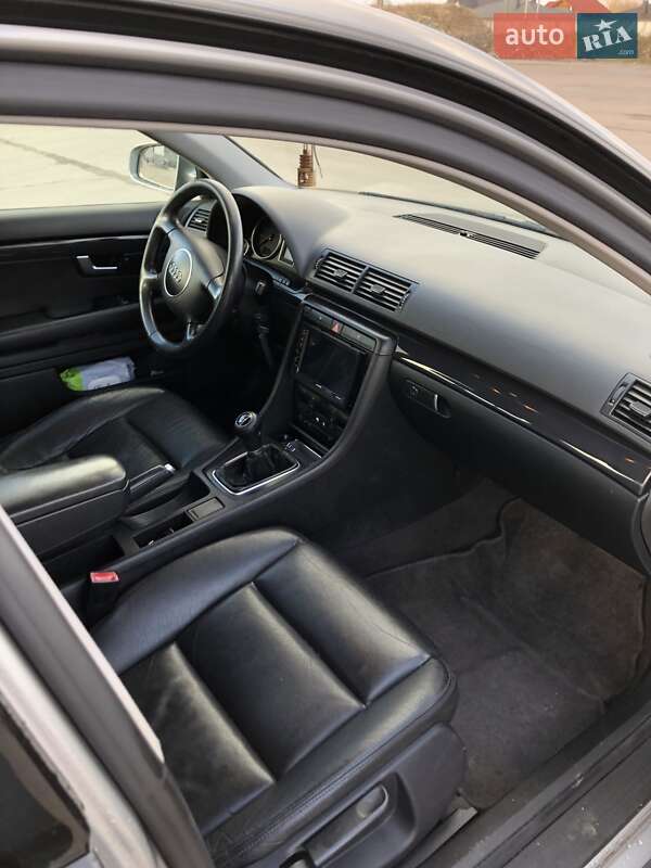 Універсал Audi A4 2002 в Сарнах