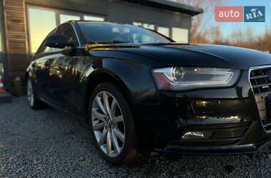 Седан Audi A4 2013 в Львові