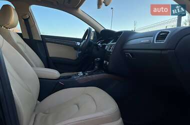 Седан Audi A4 2013 в Львові