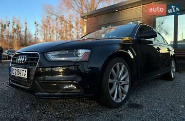 Седан Audi A4 2013 в Львові