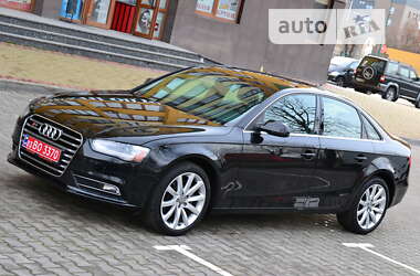 Седан Audi A4 2013 в Луцьку