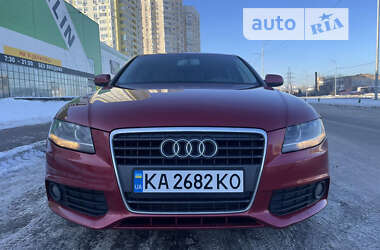 Седан Audi A4 2011 в Києві