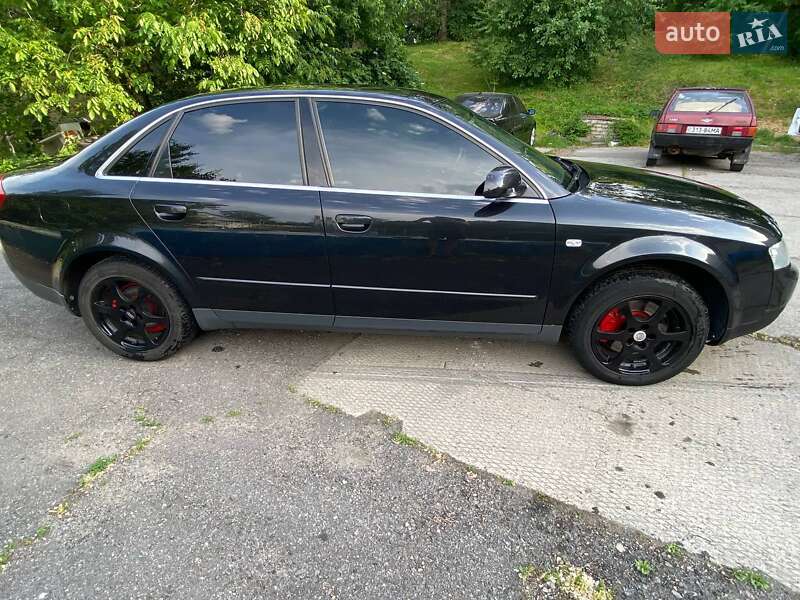 Седан Audi A4 2001 в Дружковке