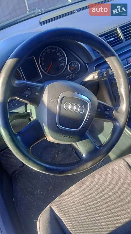 Универсал Audi A4 2005 в Одессе