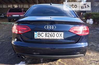 Седан Audi A4 2010 в Львове