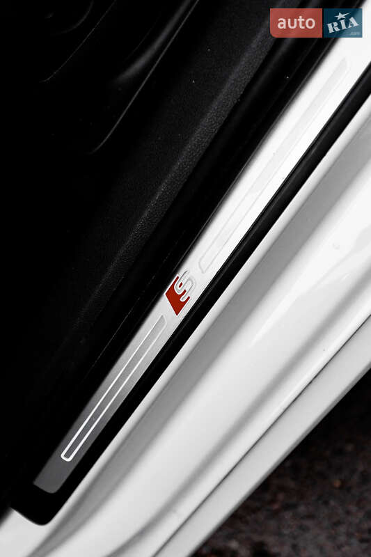 Седан Audi A4 2016 в Львове фото 24 Седан Audi A4 2016 в Львове