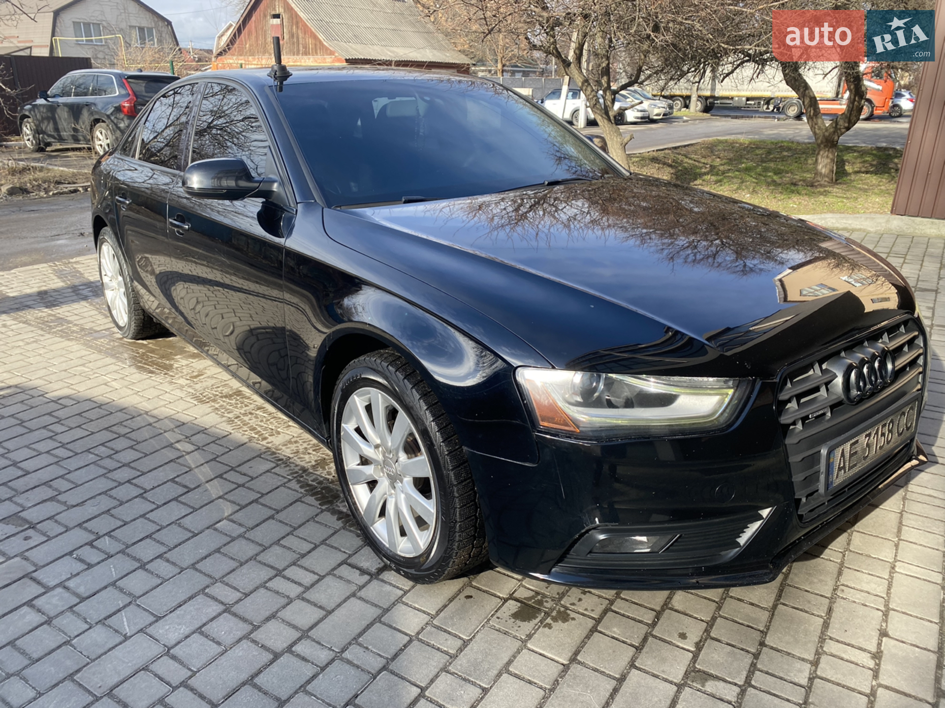 2012 Audi A4 - мініатюра 2