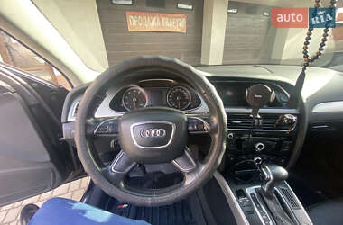 Седан Audi A4 2012 в Днепре