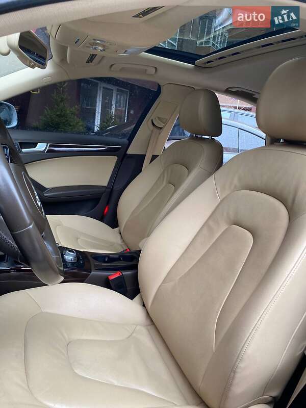 Седан Audi A4 2015 в Виннице