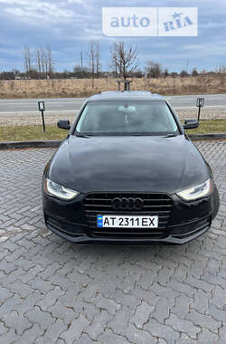 Седан Audi A4 2012 в Івано-Франківську