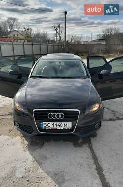 Седан Audi A4 2010 в 