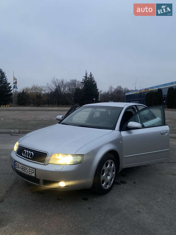 Седан Audi A4 2004 в Кропивницком