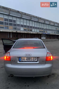 Седан Audi A4 2004 в Кропивницком