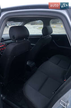 Седан Audi A4 2004 в Кропивницком