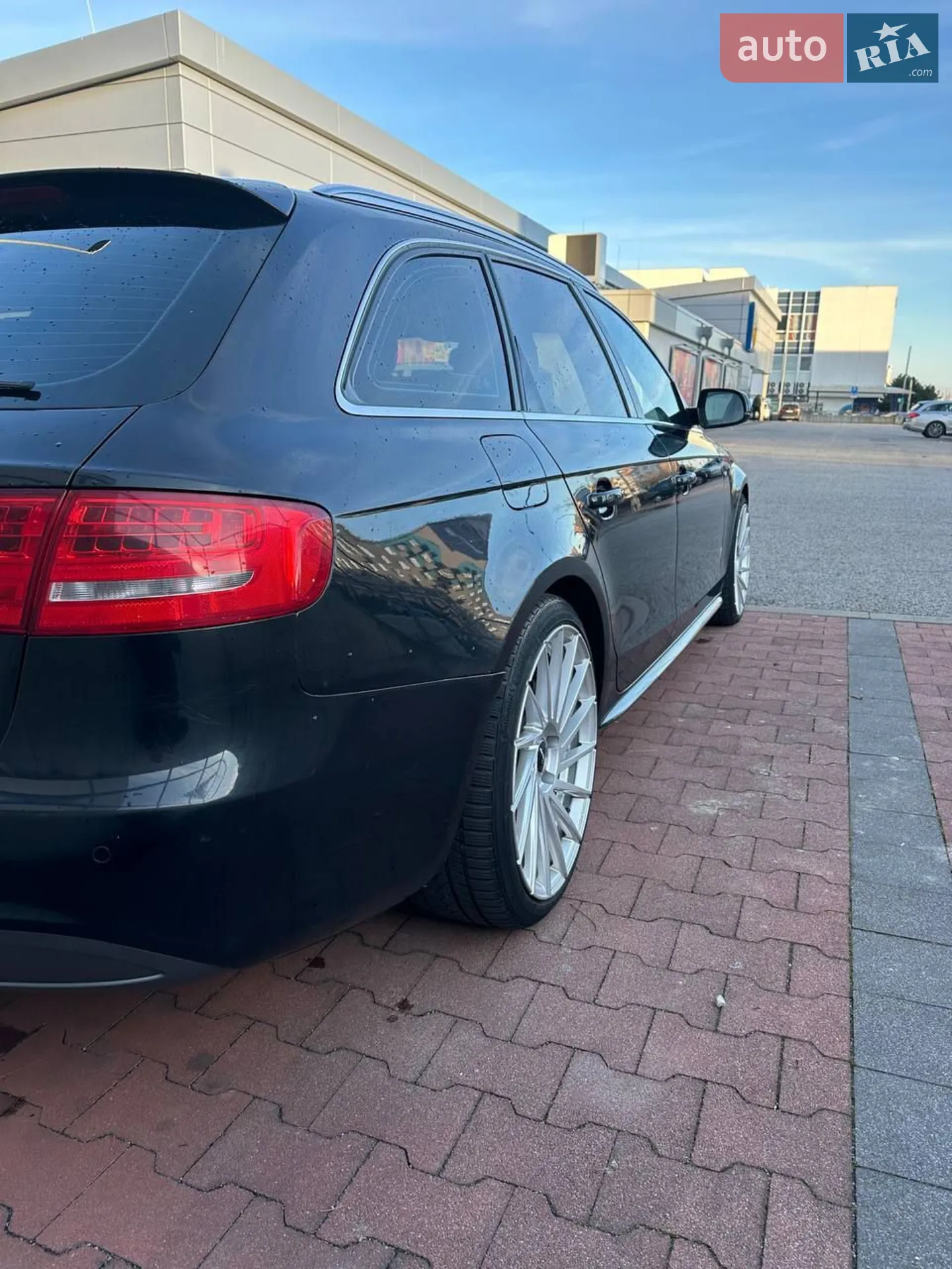 2011 Audi A4 - мініатюра 4