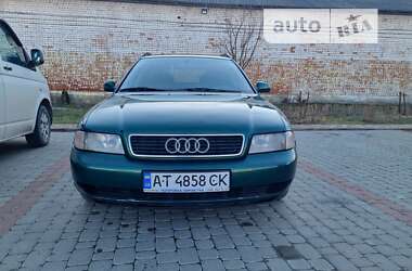 Универсал Audi A4 1997 в Снятине